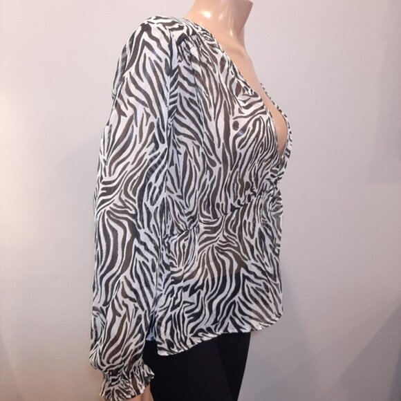 Cream Zebra Print Blouse Long Sleeve Sheer Plunging Vneck Flowy Buttoned Front - Picture 11 of 15
